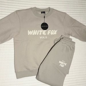 white fox boutique offstage moon set